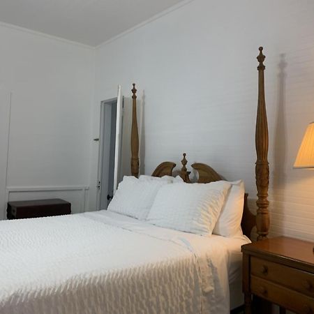 Meadows Inn New Bern Exteriör bild